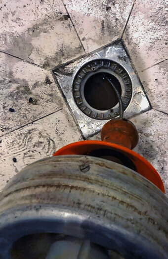 https://plumberellenbrook.com.au/uploads/2025/06/blocked-drains-181066.jpg