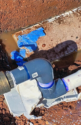 https://plumberellenbrook.com.au/uploads/2025/06/emergency-plumbing-503005.jpg