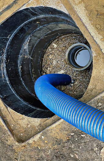 https://plumberellenbrook.com.au/uploads/2025/06/pipe-relining-84958.jpg